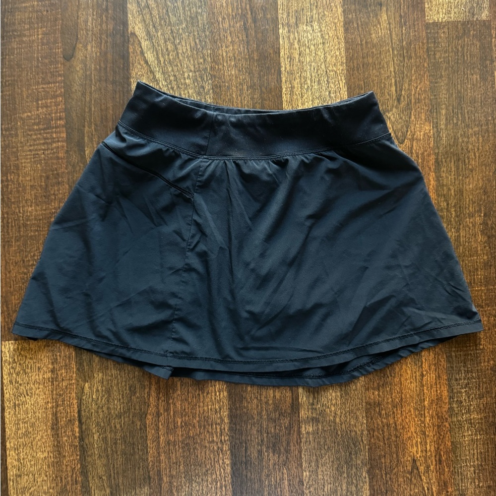 youth/womens mini black skort/skirt